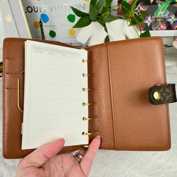 Louis Vuitton Monogram Agenda Planner PM with handmade paper clips. GREA… - Picture 10 of 10